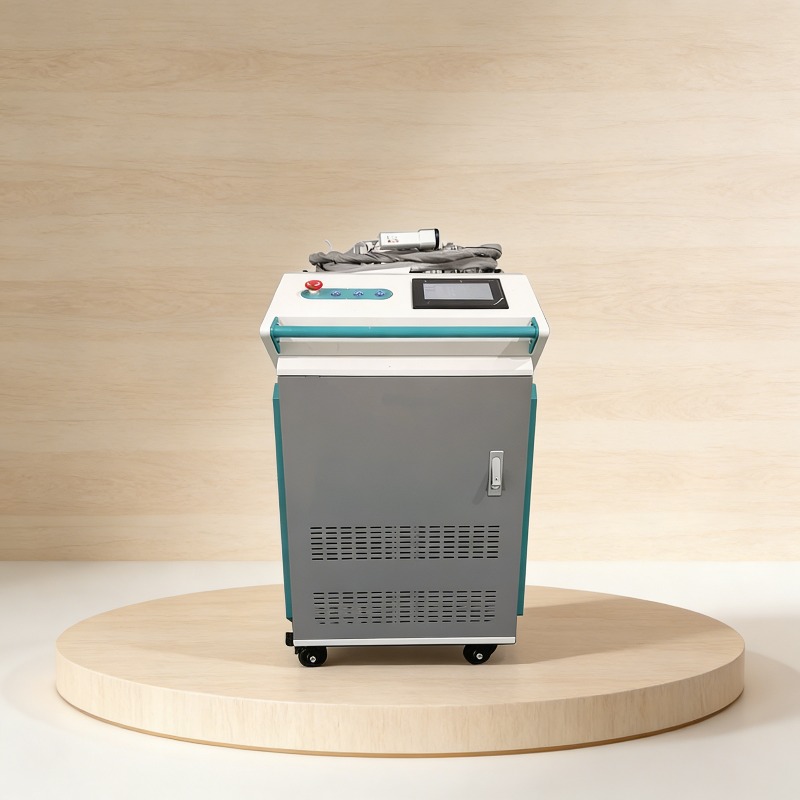 آلة تنظيف بالليزر النبضي 3 في  - مراجعة Industrial Laser Cutter For Metal وسعره
